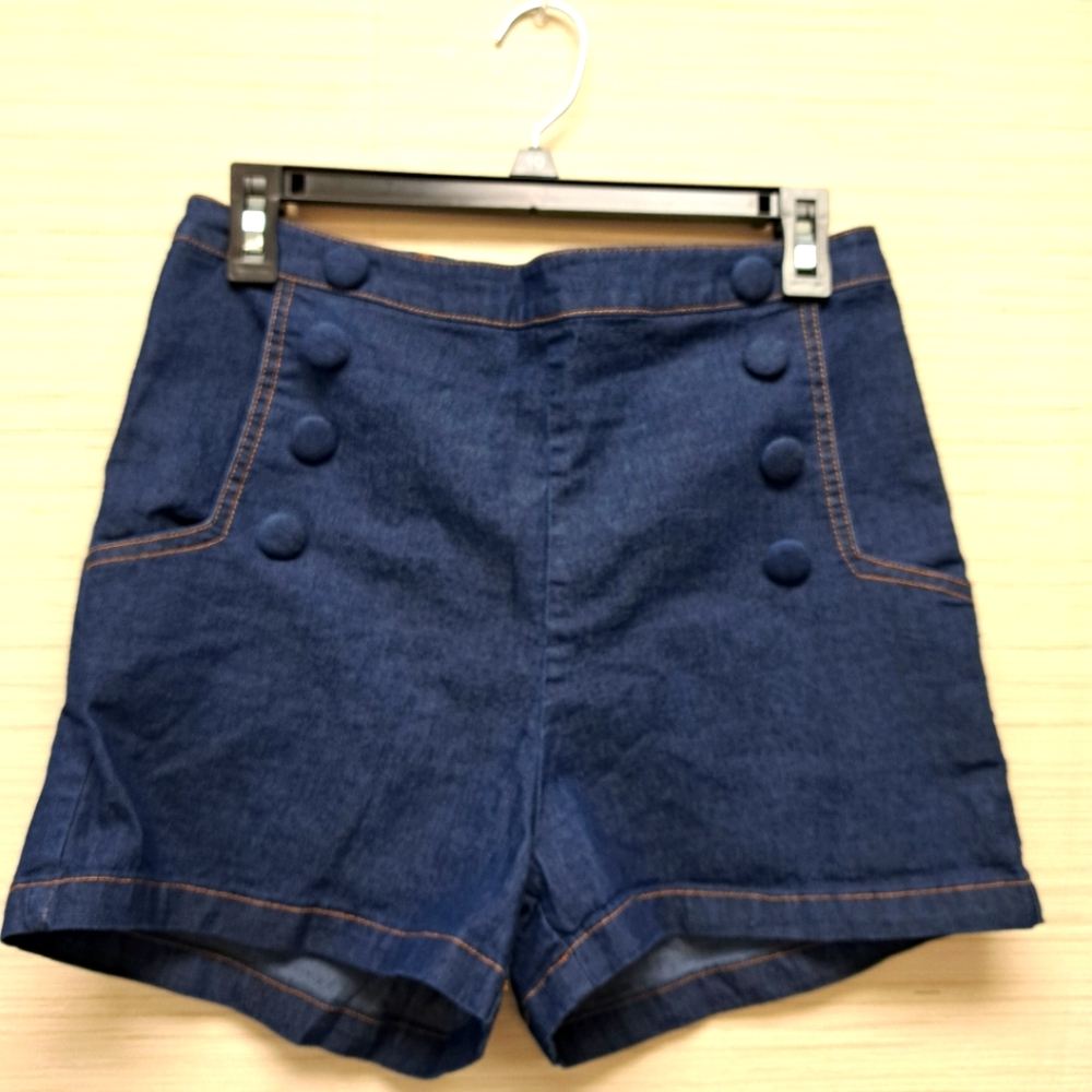 Stylish Blue Denim Women's Shorts Voodoo Vixen Medium Pinup Vintage Rockabilly